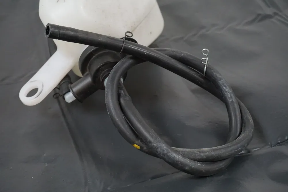 Expanzní nádrž chladicí kapaliny Yamaha