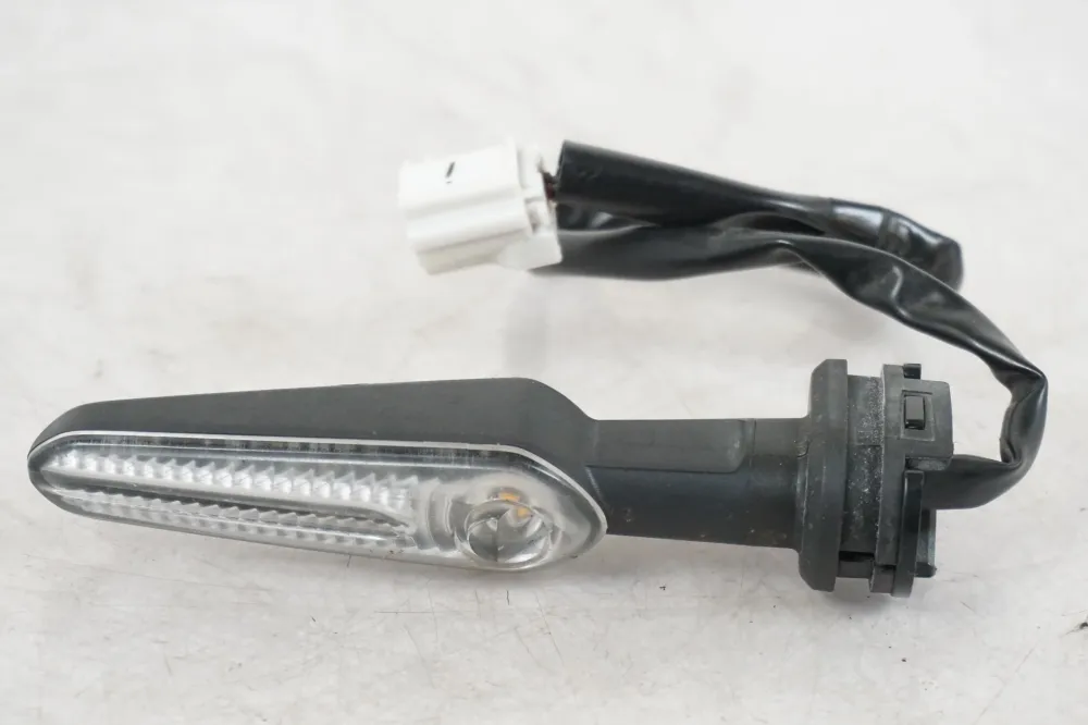 LED blinkry Yamaha
