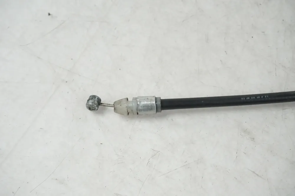 Mechanismus zámku sedla Yamaha