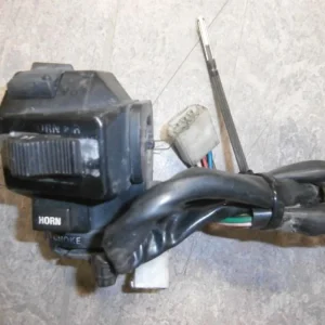 Ovládací prvky řidítek Yamaha