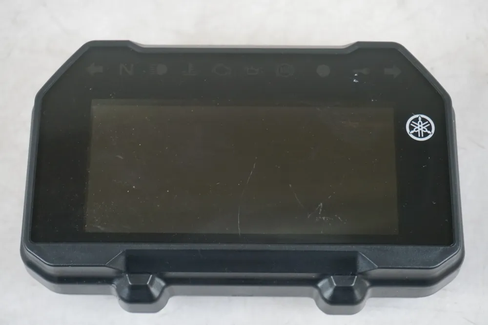 Přístrojový panel Yamaha