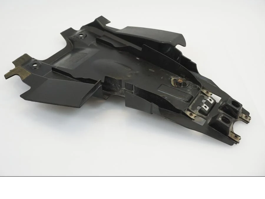 Spodní kryt zadního dílu Yamaha