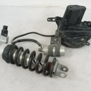 Tlumič pérování Yamaha