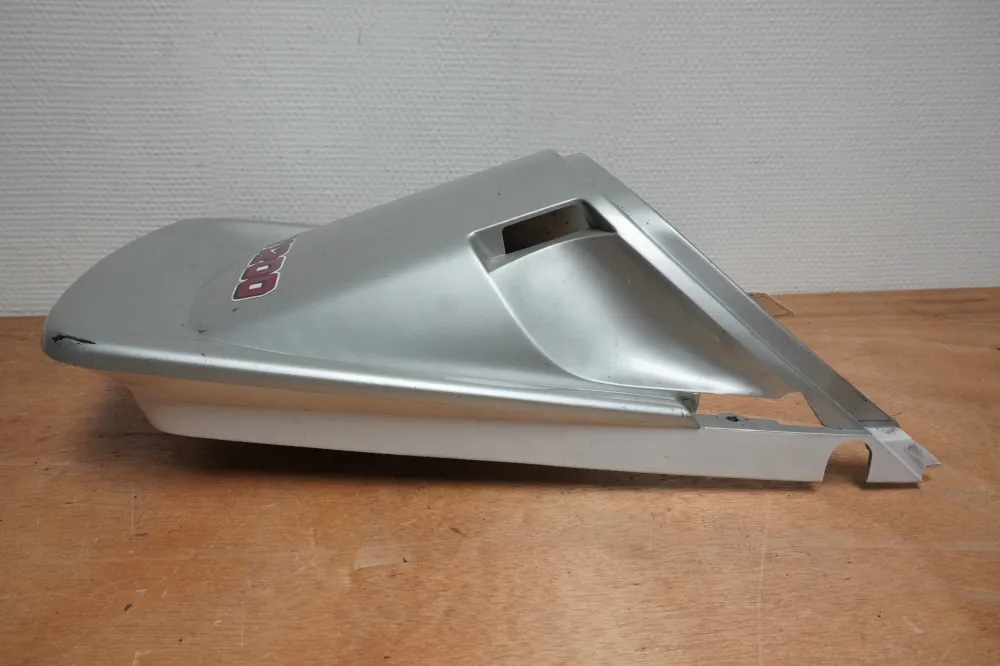 Zadní křídlo Yamaha