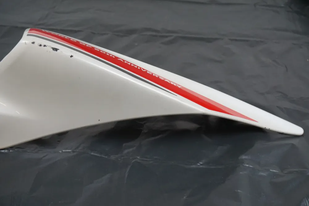 zadní křídlo Yamaha