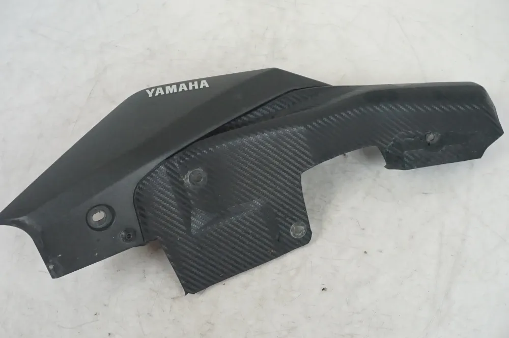 Zadní křídlo Yamaha
