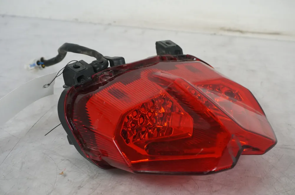 Zadní světlo Yamaha