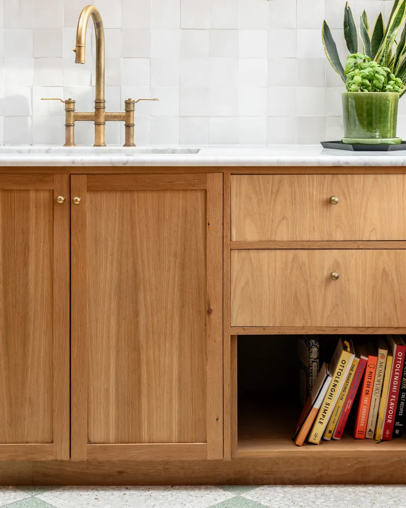 Bayswater Malá koule na skříňky - Starožitná mosaz