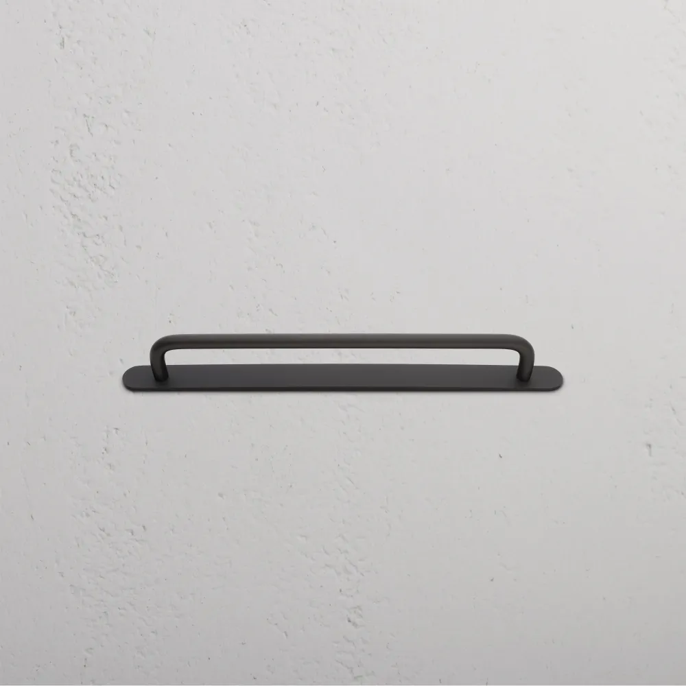 Kilburn Střední úchytka na skříňky - Bronz