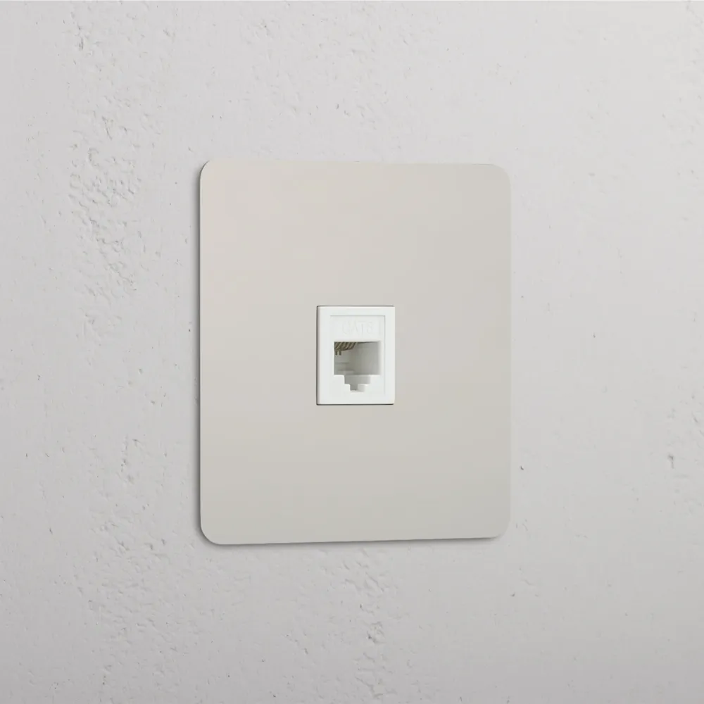 Kew Jednoduchá zásuvka RJ45 - Leštěný nikl | Bílý Regular