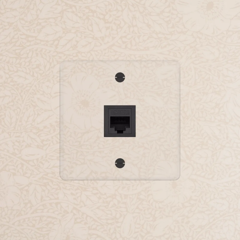 Kew Jednoduchá zásuvka RJ45 - Průhledné | Černá Regular