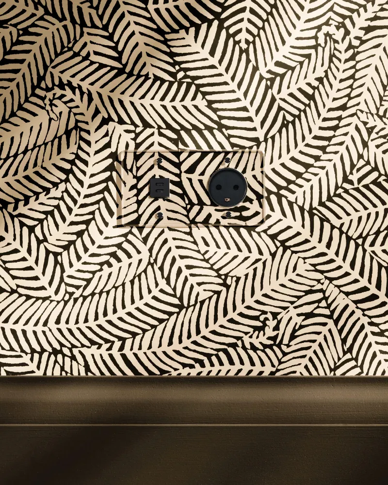 Kew Dvojitá zásuvka USB-C 30 W dánský typ K - Průhledné | Černá Regular
