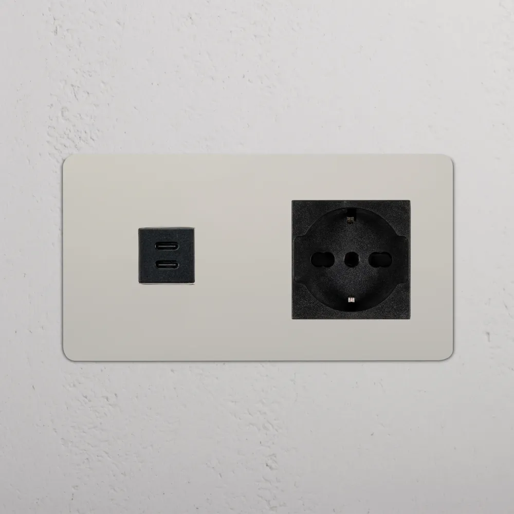 Kew Dvojitá zásuvka USB-C 30 W Schuko/Bipasso - Leštěný nikl | Černý Regular