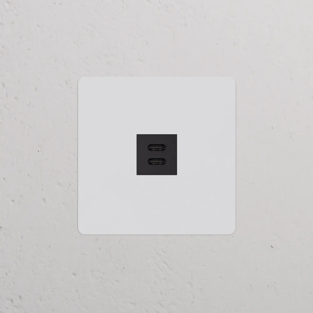 Kew Jednoduchá zásuvka USB-C 30 W - Malovatelná | Černá