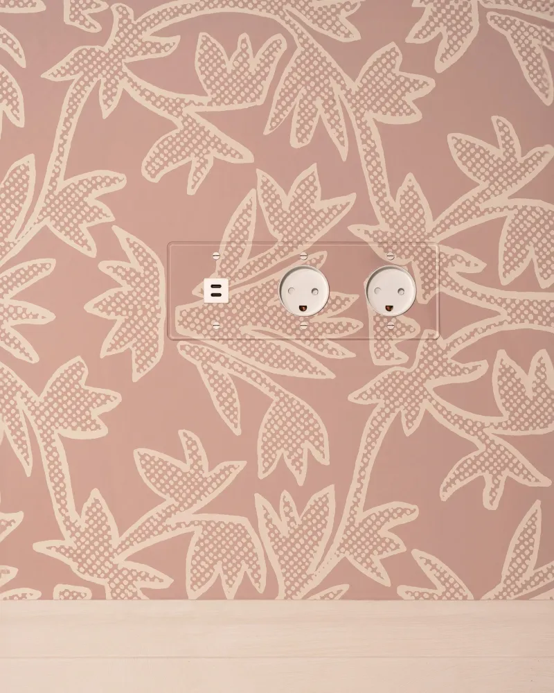 Kew Trojitá zásuvka USB-C 30 W 2x zásuvka dánského typu K - Průhledná | Bílá Regular