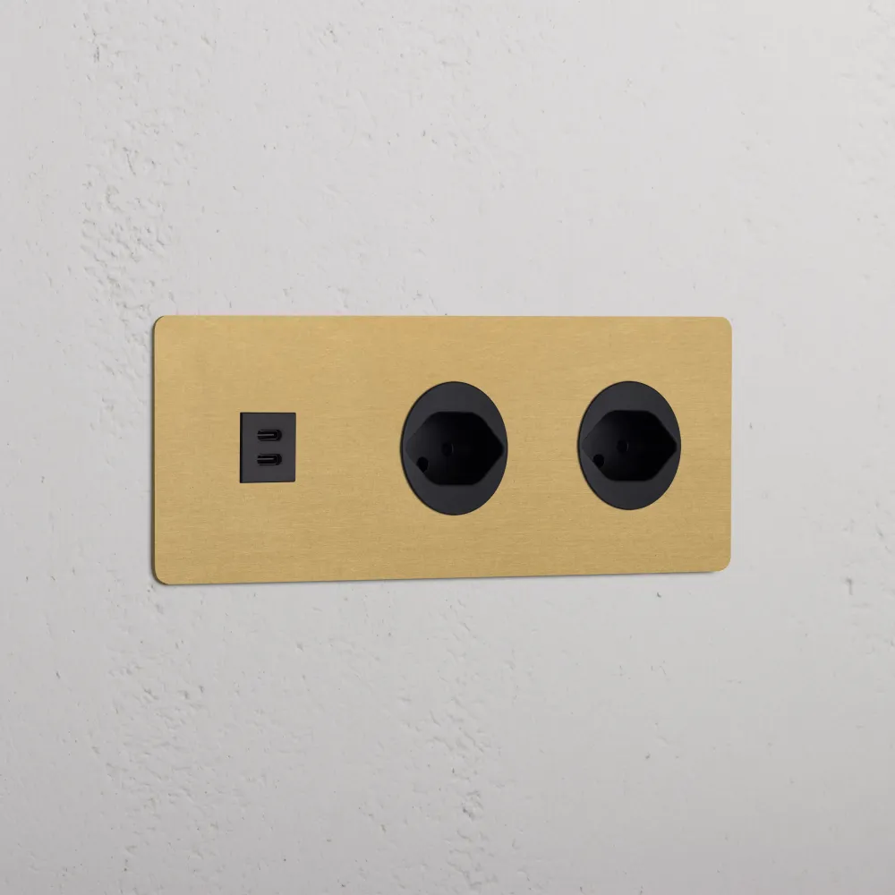 Kew Trojitá zásuvka USB-C 30 W 2 zásuvky typu J (švýcarské) - Starožitná mosaz | Černá Regular