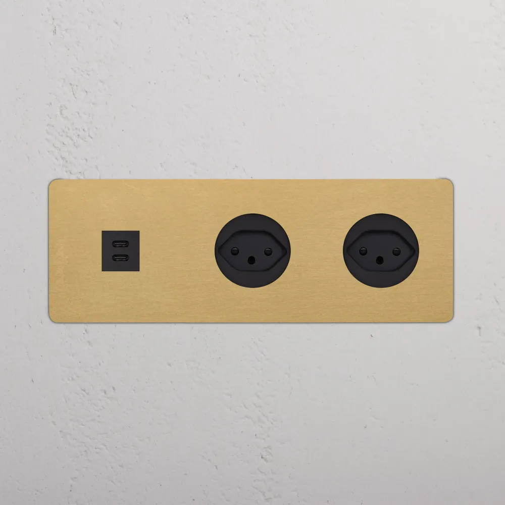 Kew Trojitá zásuvka USB-C 30 W 2 zásuvky typu J (švýcarské) - Starožitná mosaz | Černá Regular