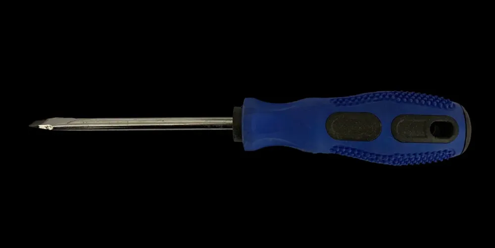 Šroubovák plochý 5,6x100 mm určen k utahování povolování šroubů v dílně