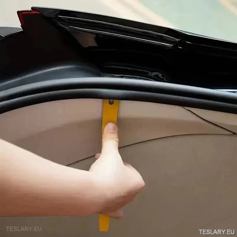 4 kusová sada nástrojů pro vaši Tesla (Anti Scratch)