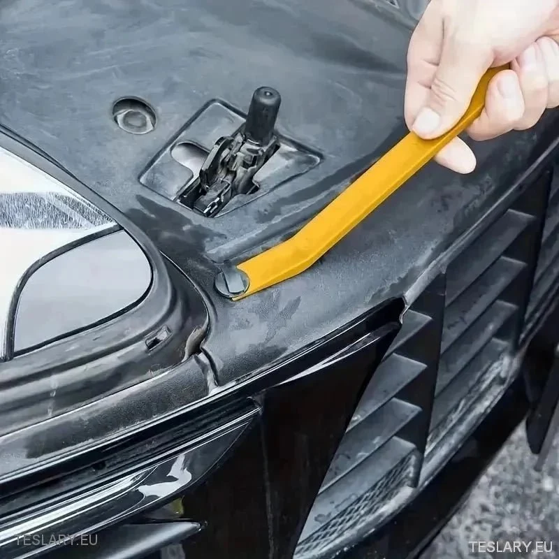4 kusová sada nástrojů pro vaši Tesla (Anti Scratch)