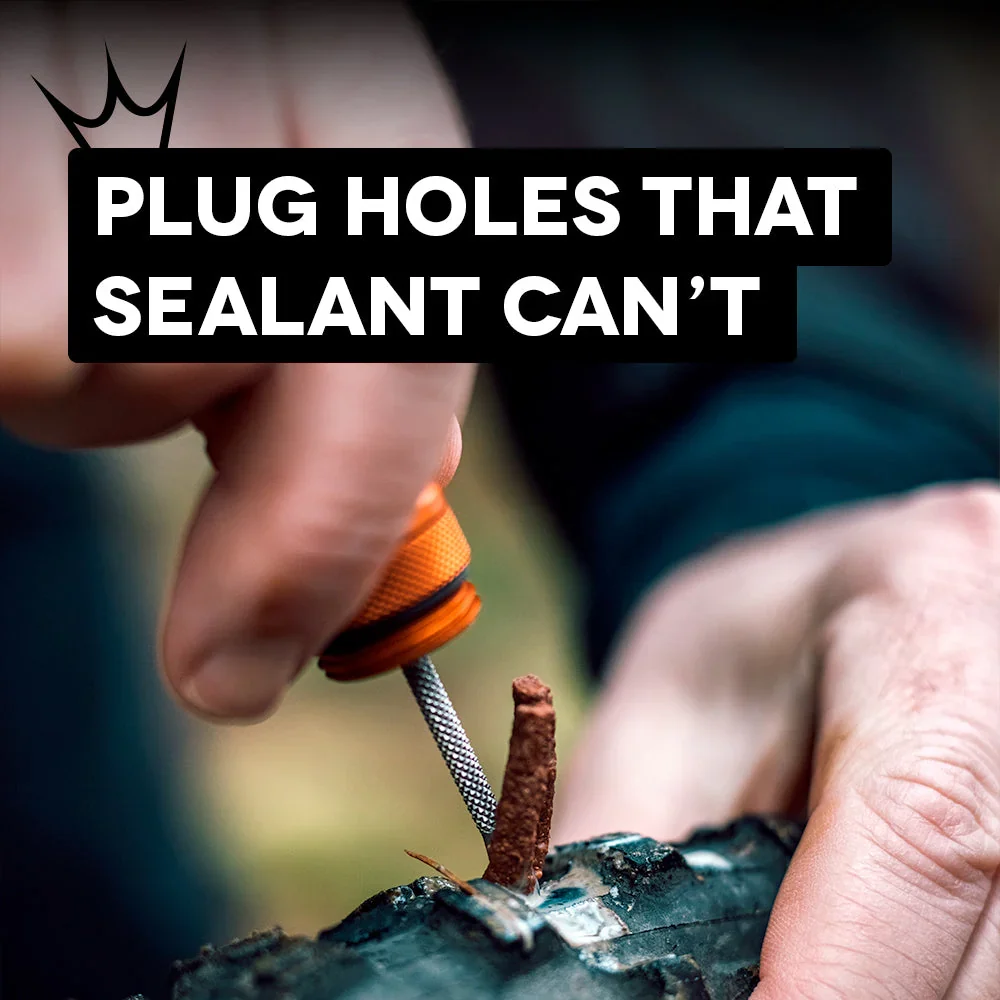 Opravná sada PEATY'S HOLESHOT Tubeless Repair Kit Black