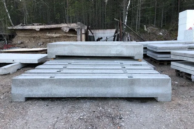 Staketbalk – základna pro stavební oplocení