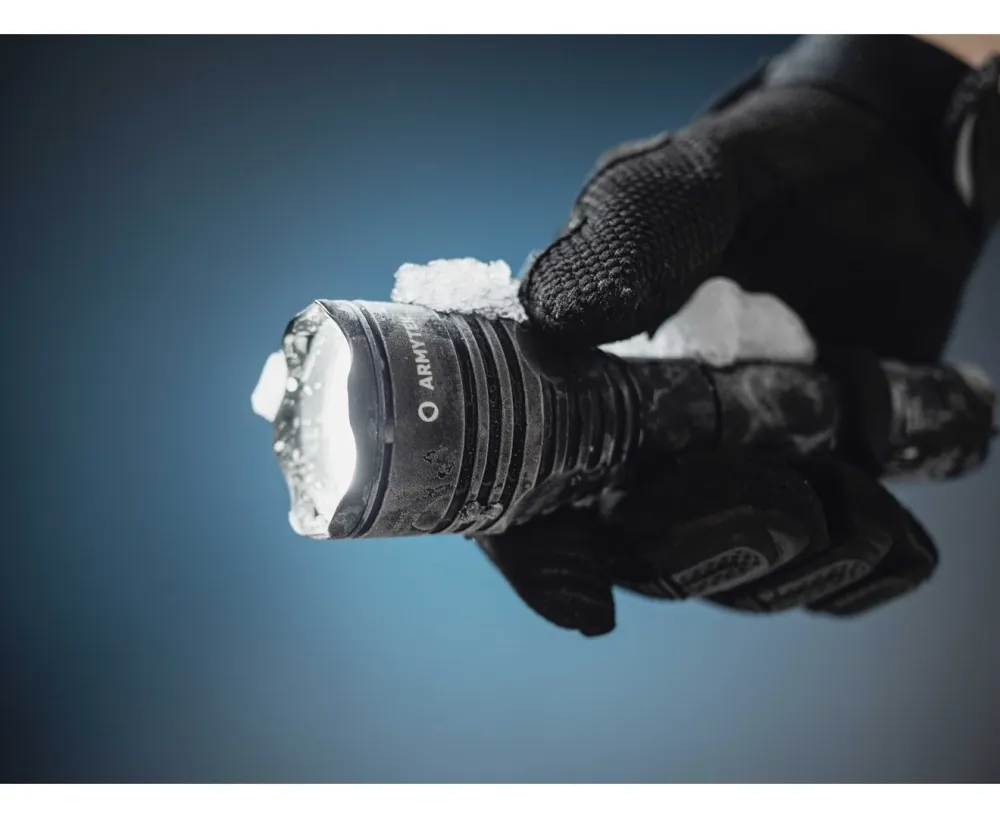 Armytek VIKING PRO MAGNET USB Warm baterka