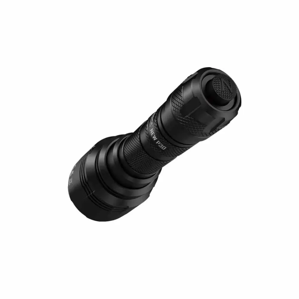NOVÁ svítilna Nitecore P30