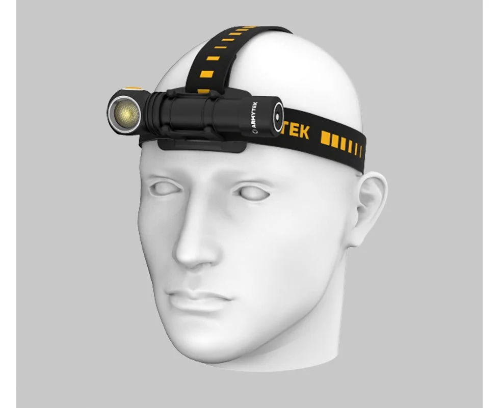 Bílá svítilna Armytek Wizard C2 Magnet USB