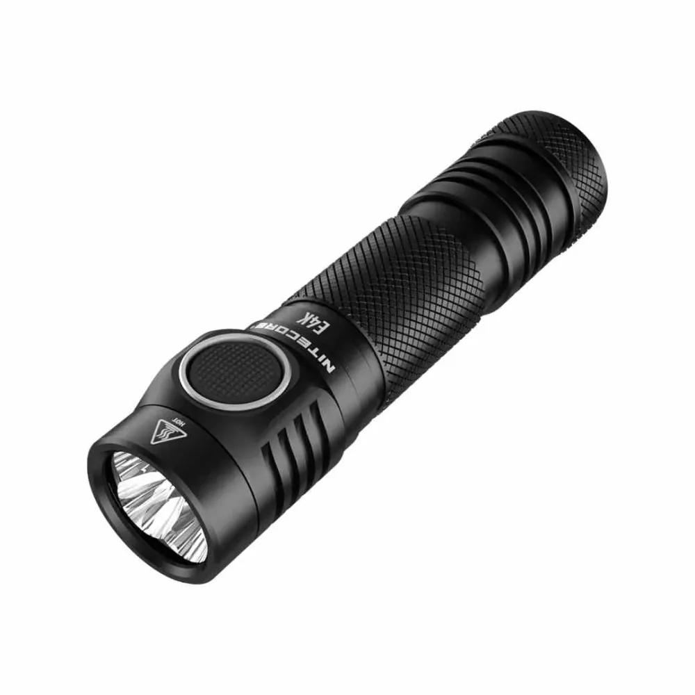 Svítilna Nitecore E4K