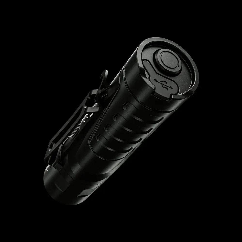 Svítilna Nitecore MH15