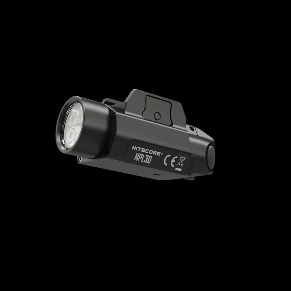 Svítilna Nitecore NPL30 pro železniční zbraně Picatinny