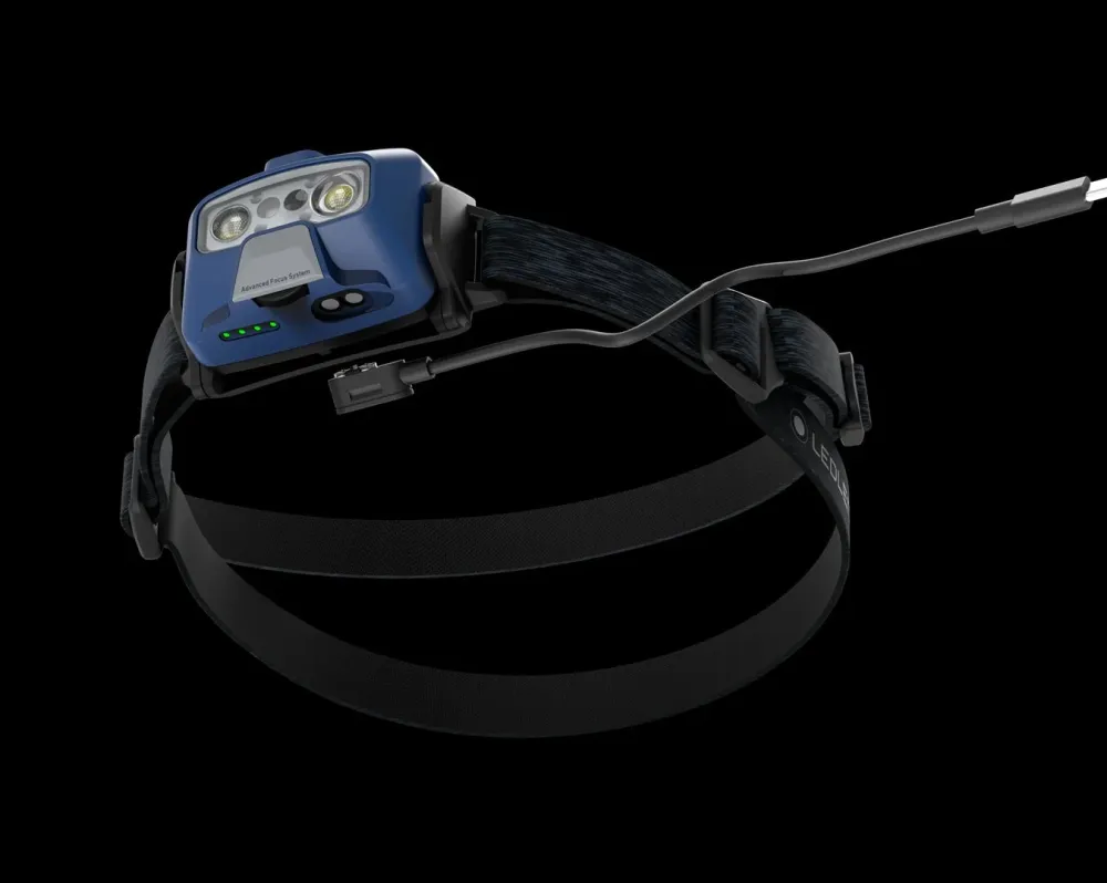 Svítilna Ledlenser HF6R Core Blue