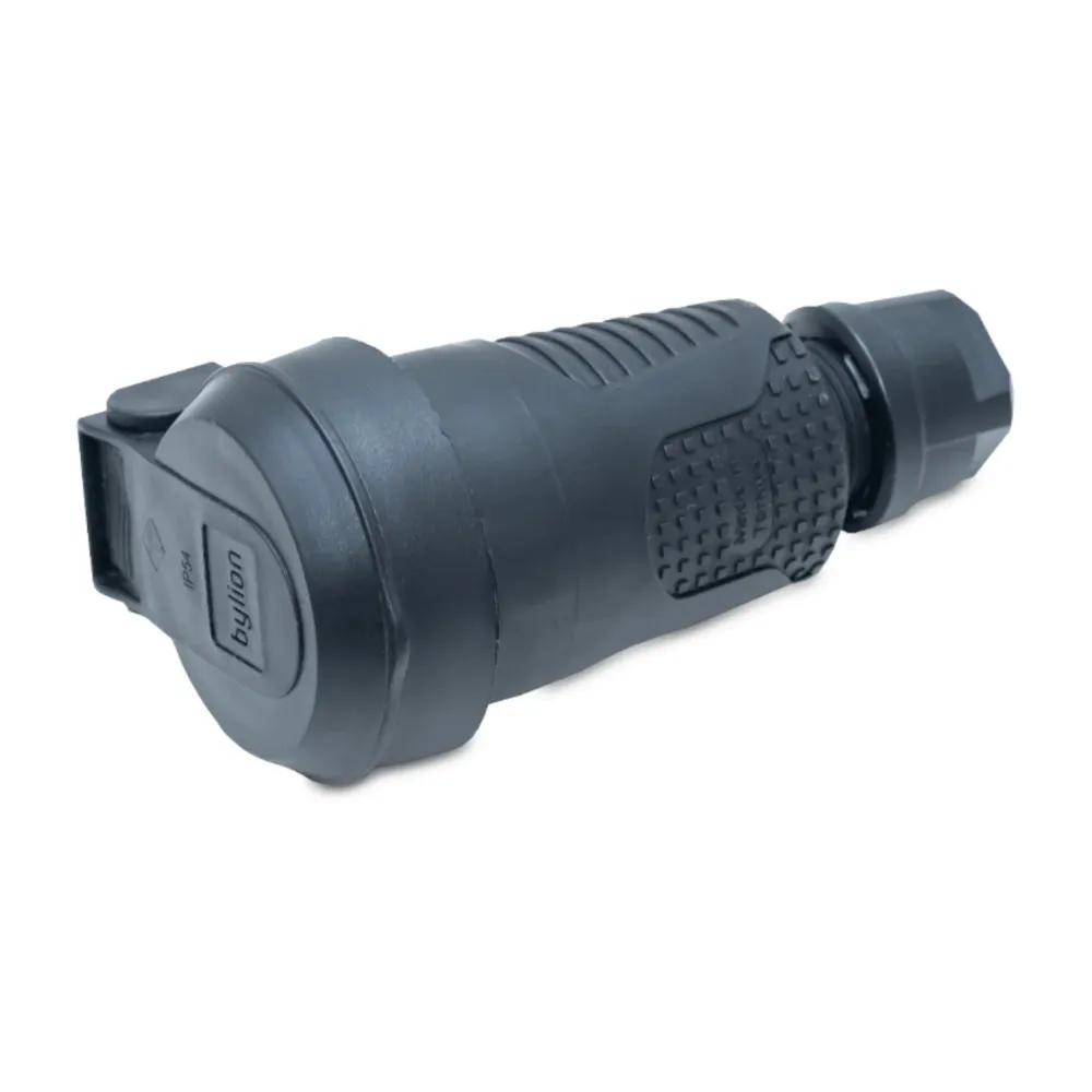 Černá hermetický gumová zásuvka IP54 s klapkou 16A 250V Francouzský typ (Kolík) RDP-E Bylion