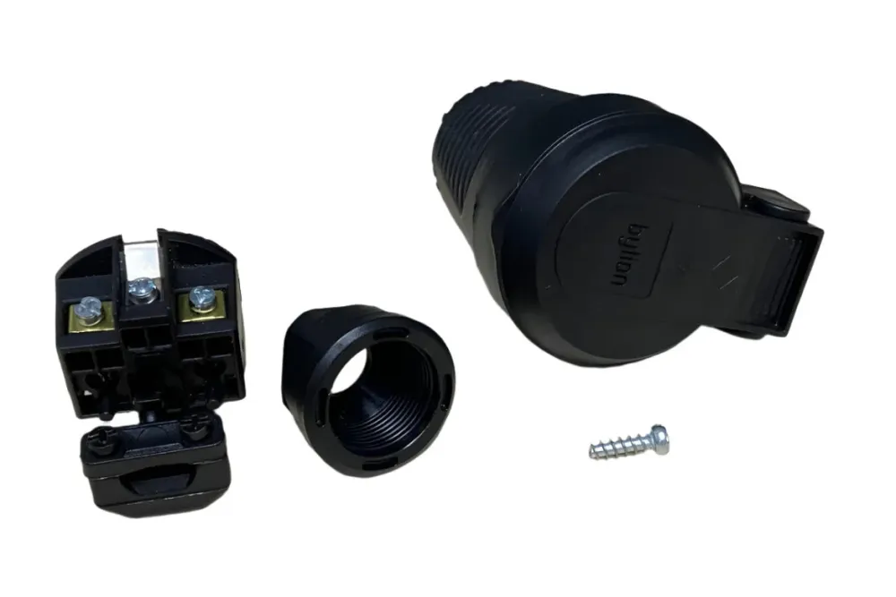 Hermetický černý gumová zásuvka IP54 s klapkou 2P+Z 16A 250V SCHUKO RDP-F Bylion
